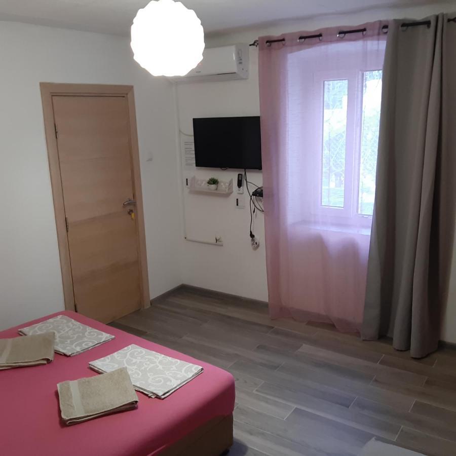Vicky 1 Apartment Kotor Luaran gambar