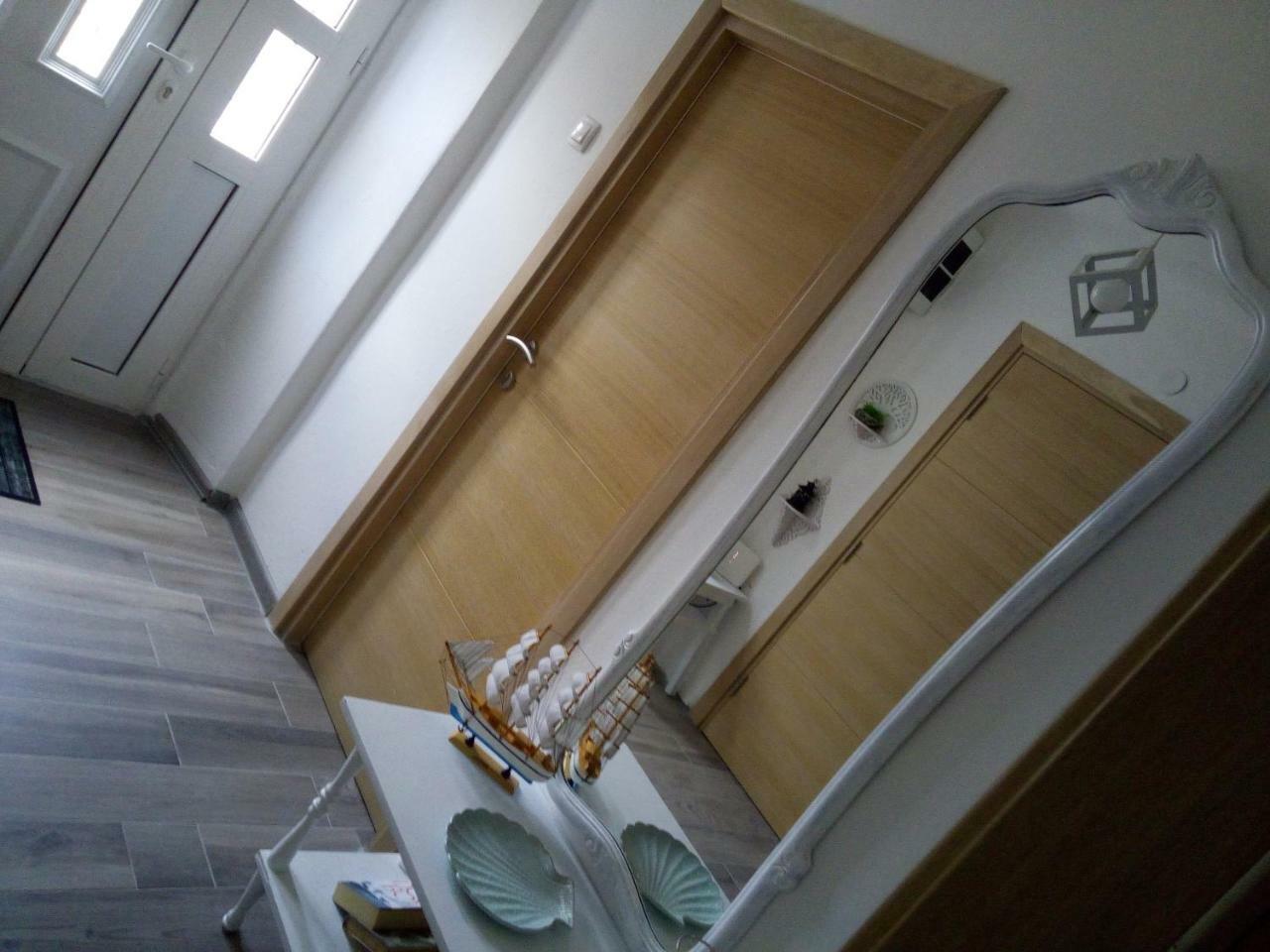 Vicky 1 Apartment Kotor Luaran gambar